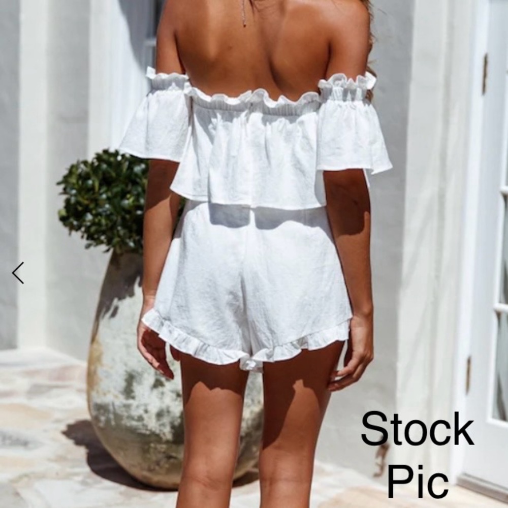 Hello Molly NWT Mysteria White Cotton Textured Lined Off-Shoulder Romper Sz L 8 - Picture 16 of 16